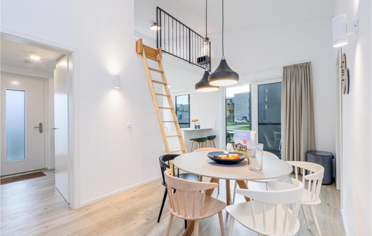 Gorgeous Home In Lembruch-Duemmer See With Kitchen מראה חיצוני תמונה