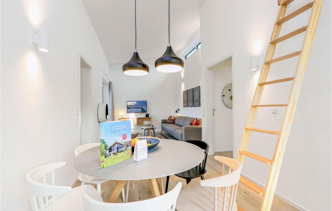 Gorgeous Home In Lembruch-Duemmer See With Kitchen מראה חיצוני תמונה