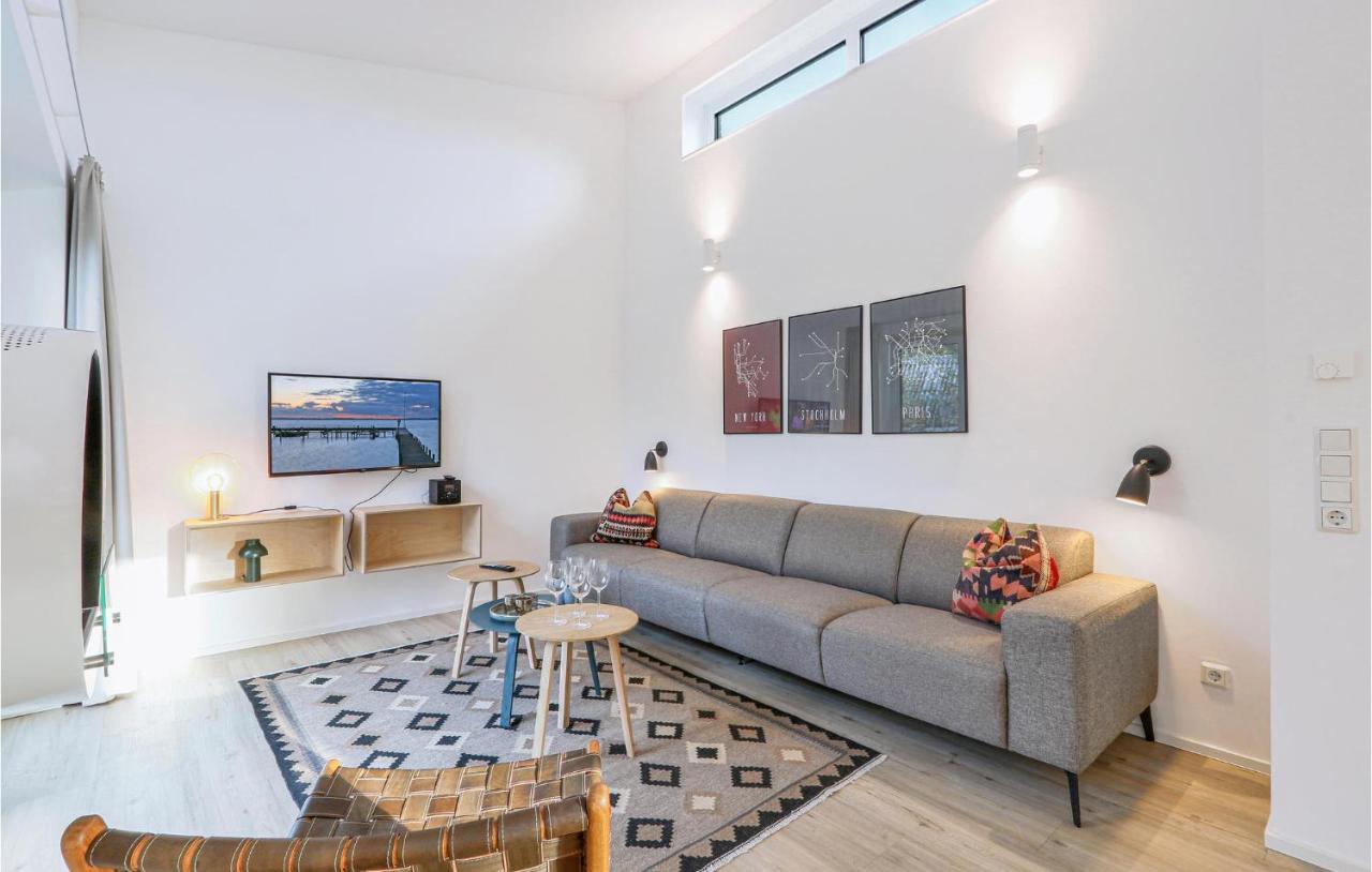 Gorgeous Home In Lembruch-Duemmer See With Kitchen מראה חיצוני תמונה